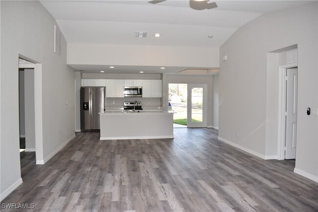 Building Photo - 2736 Ananas Rd