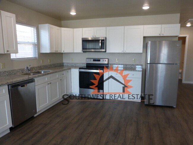 Building Photo - 1316 Mission Dr.