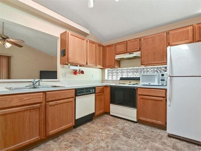 Foto del edificio - 3 br, 2 bath House - 12872 Downstream Circle