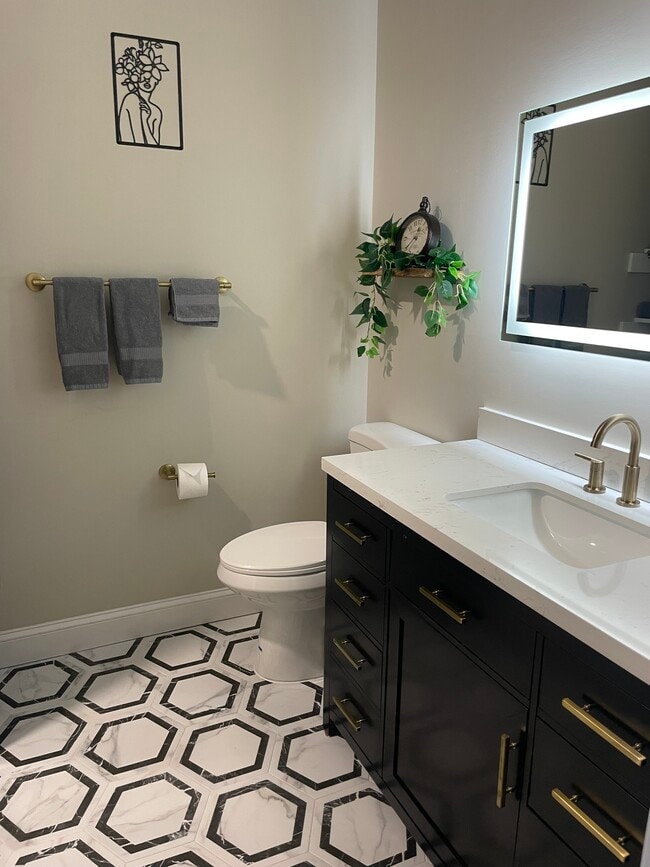 Foto del edificio - 2711 Ashland Ave