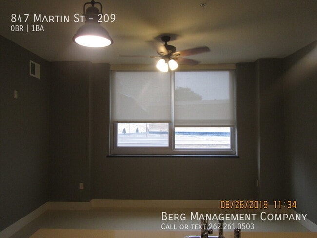 Foto del edificio - 847 Martin St