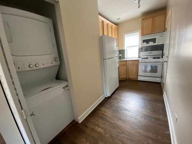 Foto del edificio - 3246 N Clifton Ave