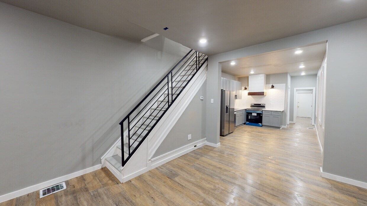 Living/Kitchen - 1356 S 46th St