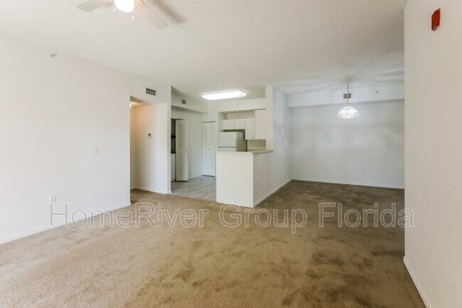 Foto del edificio - 6936 SW 39th St