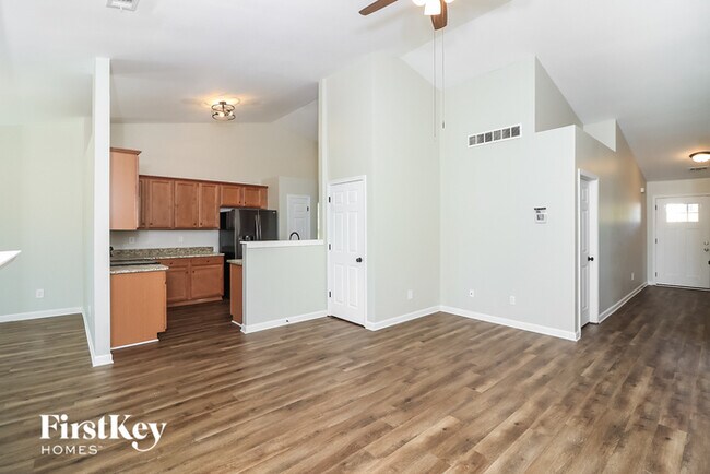 Foto del edificio - 173 Elderberry Point