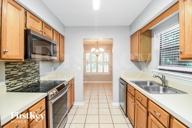 Foto del edificio - 1332 Lamboll Ave