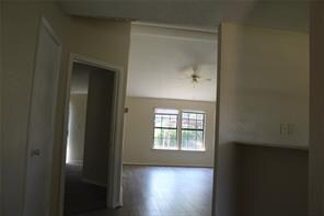 Foto del edificio - 1526 Richard St