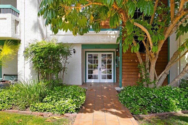 Foto del edificio - Welcome to Shasta Greens.