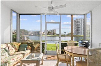 Building Photo - 20 Yacht Club Dr