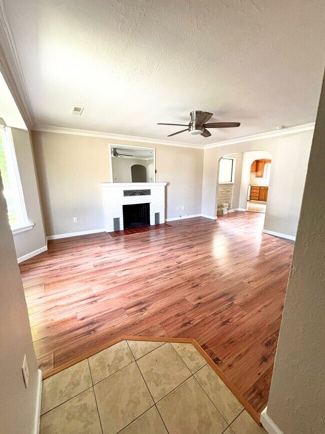 Foto del edificio - Charming 3-bedroom 1-bath house with yard in Nampa, ID!