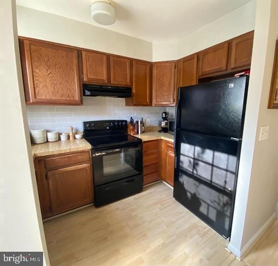 Welcome to this well-maintained top-floor condominium - Welcome to this well-maintained top-floor condominium