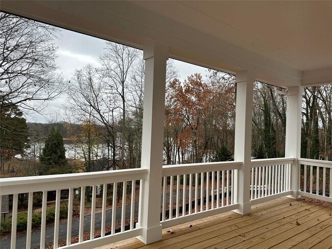 Foto del edificio - 35 Clearwater Dr