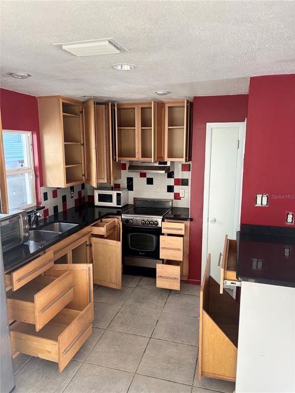 Foto del edificio - 4006 W Land Ave