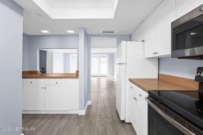 Foto del edificio - 3870 Mission Dr