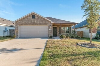 Building Photo - 2024 Cedar Tree Ct