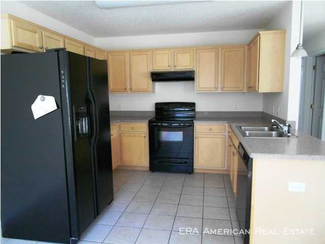 Building Photo - 6105 Eden Square