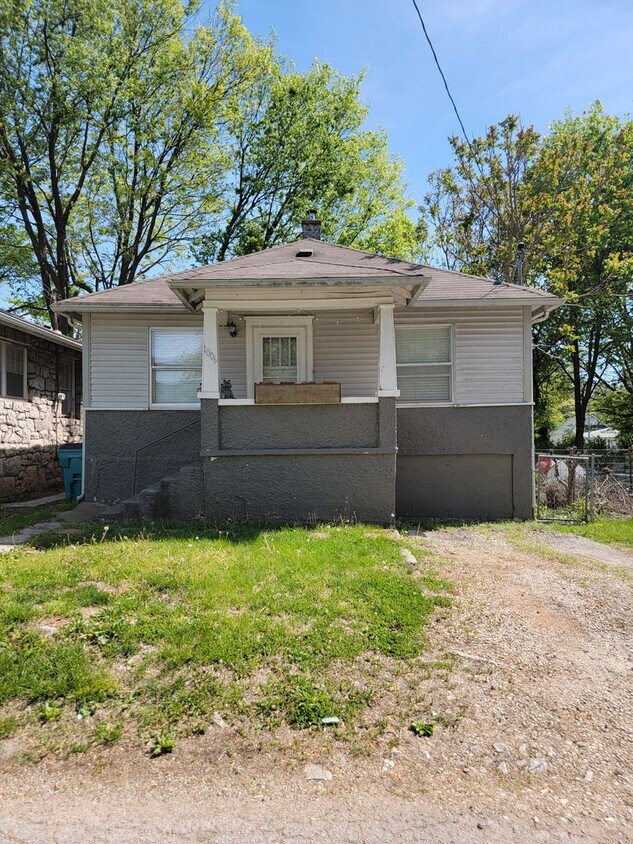 1006 W Elm Arcade, Springfield, MO 65806 House Rental in Springfield, MO