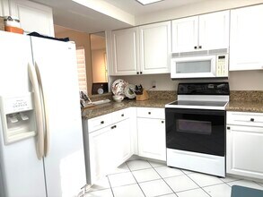 Building Photo - 15654 Loch Maree Ln