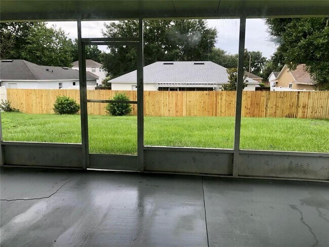 Foto del edificio - 1705 Lochshyre Loop