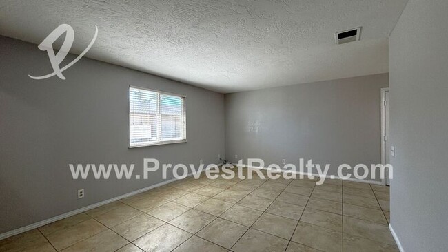 Foto del edificio - 16454 Olive St