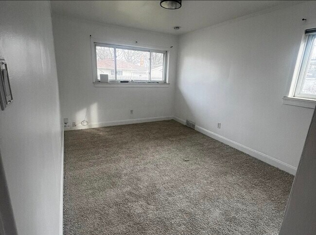 Foto del edificio - 24616 Culver St