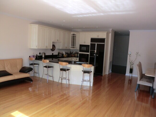 Foto del edificio - 26 Tanglewood Rd