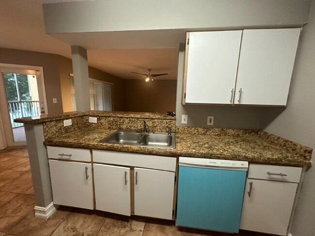 Foto del edificio - 2371 NW 33rd St