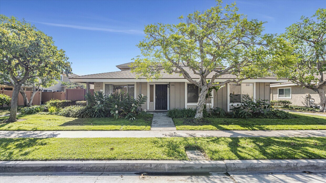 12436 Cuesta Dr, Cerritos, CA 90703 Condo for Rent in Cerritos, CA