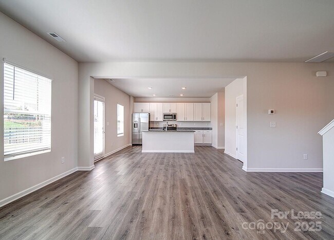 Foto del edificio - 154 Almaden St