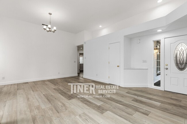 Building Photo - 8958 Emsdale Way