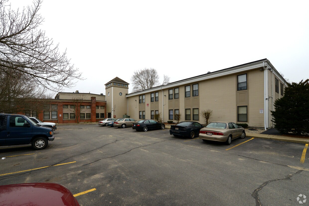 Foto principal - ReNew Taunton on Chandler