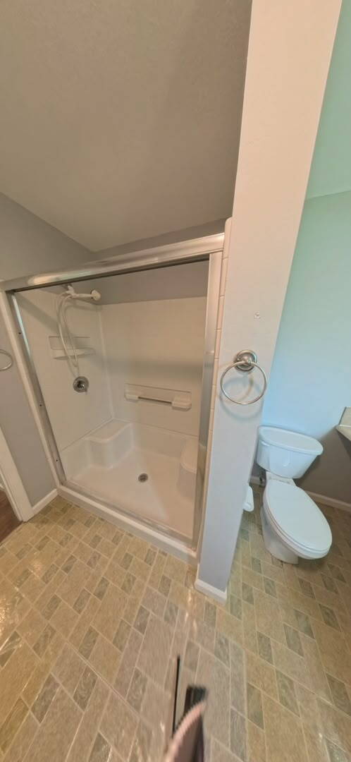 Building Photo - "Charming 3-Bedroom Haven with 2 Baths in the Heart of Orange Park – 1684 Sq Ft of Comfort!"