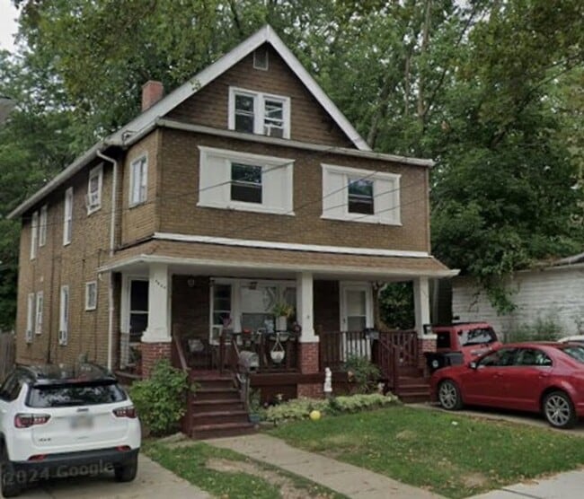 Building Photo - 3334 W 82nd St