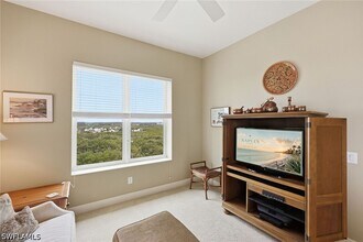 Building Photo - 420 Cove Tower Dr