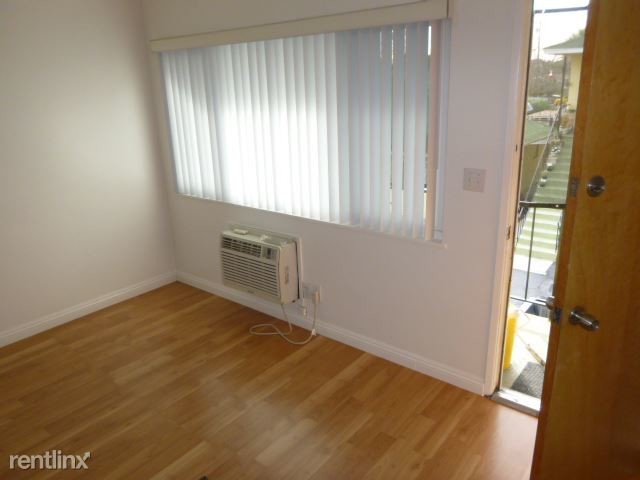 Foto del edificio - 525 1/2 San Francisco Ave