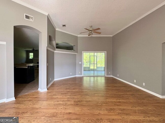 Building Photo - 104 Carrington Way