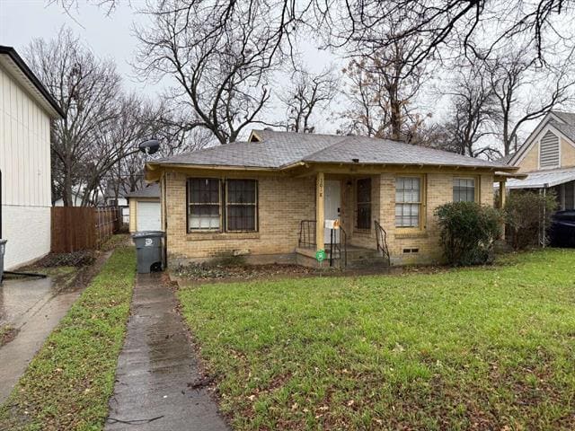 Building Photo - 1018 E Waco Ave
