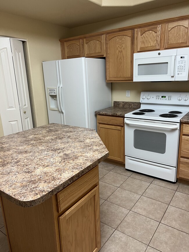 Kitchen - 2237 Stepping Stones Way