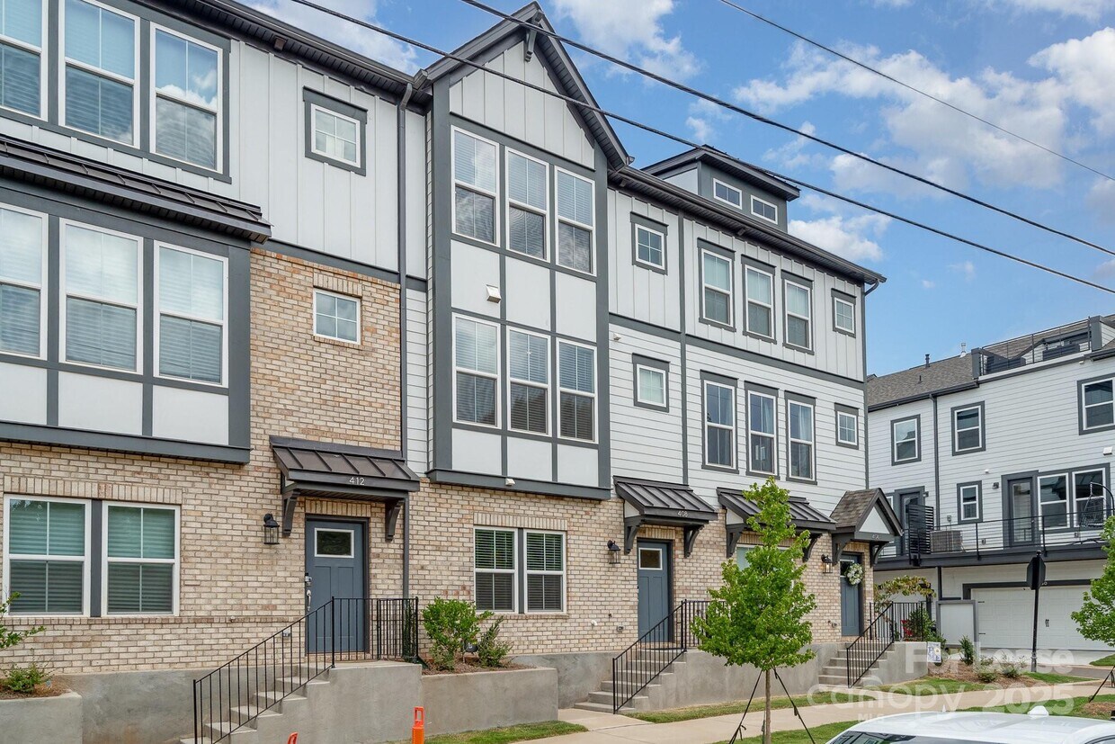 Primary Photo - 408 Catawba Ave