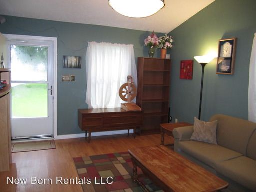 Building Photo - 101 Windy Trl