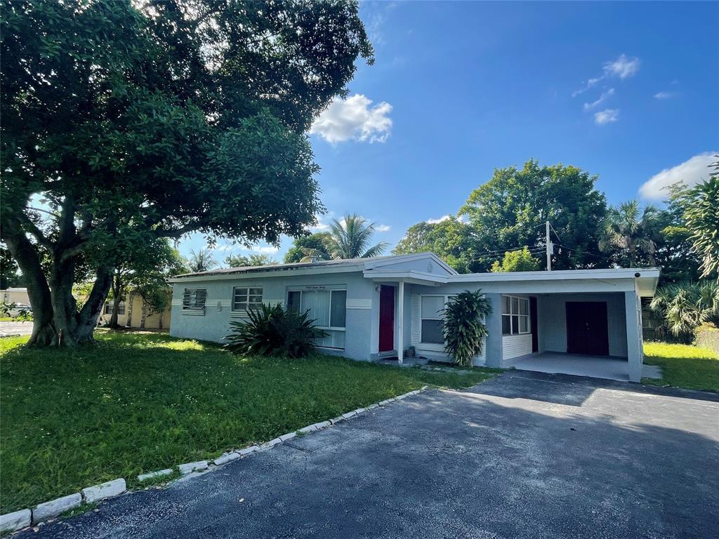 Primary Photo - 3720 NW 4th St