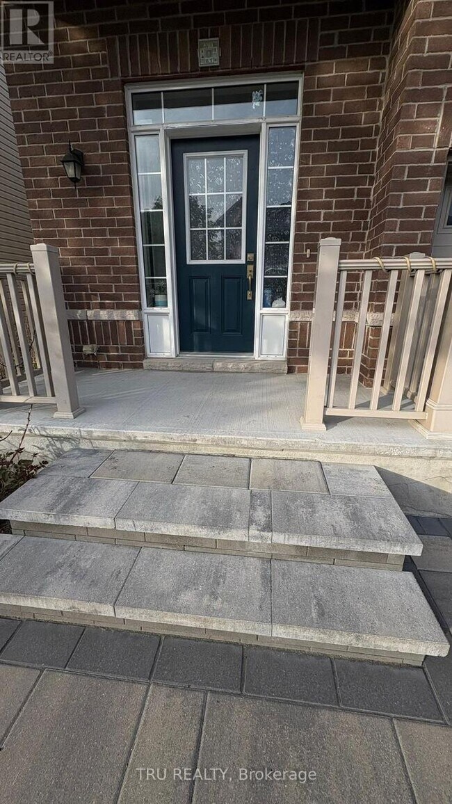 Building Photo - 309 Everglade Way