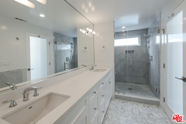 bath - 17960 Tramonto Dr