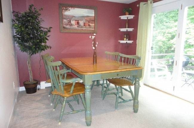 Dining Room - 13 Stanorm Dr