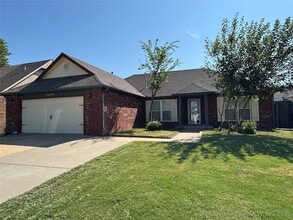 Building Photo - 13639 S Nyssa Ct