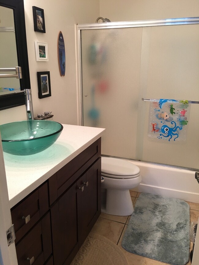 Renovated Bathroom - 17052 Pacific Coast Hwy