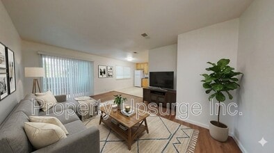 Building Photo - 1013 Echo Rd