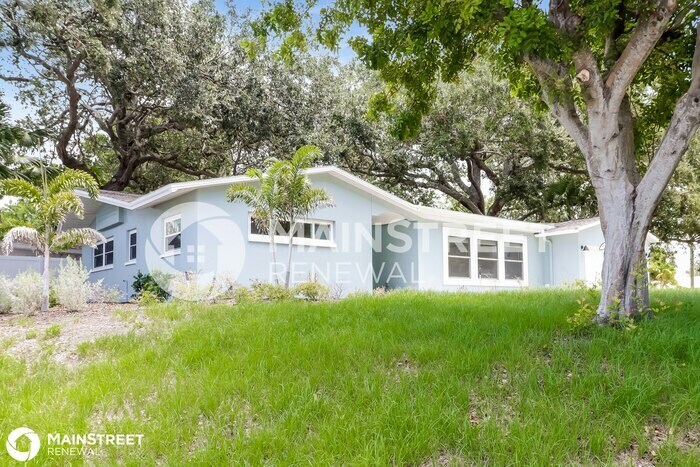 Primary Photo - 3945 Harbor Hills Dr