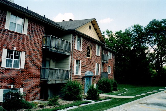 Building Photo - 3401 NW Duncan Rd