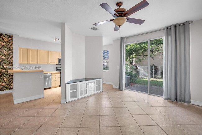 Foto del edificio - 3981 NW 90th Way